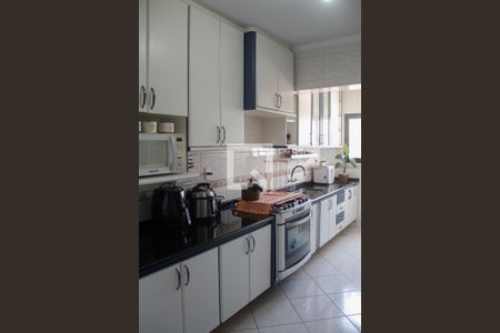 Apartamento à venda com 196m², 4 quartos e 3 vagasCozinha