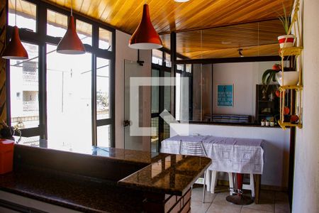 Apartamento à venda com 196m², 4 quartos e 3 vagasÁrea gourmet