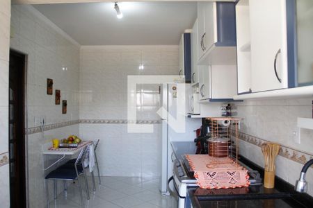 Apartamento à venda com 196m², 4 quartos e 3 vagasCozinha