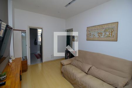 Apartamento à venda com 70m², 2 quartos e sem vagaSala