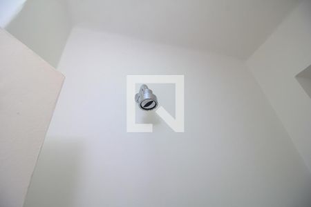 Apartamento à venda com 70m², 2 quartos e sem vagaChuveiro