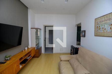 Apartamento à venda com 70m², 2 quartos e sem vagaSala