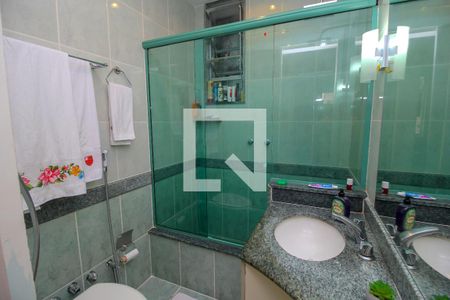 Apartamento à venda com 70m², 2 quartos e sem vagaBanheiro Social