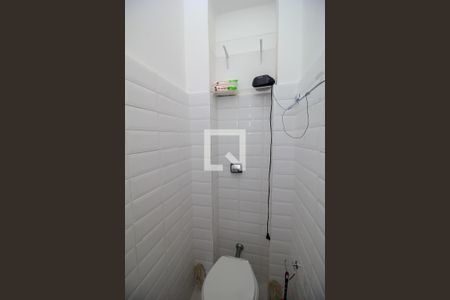 Apartamento à venda com 70m², 2 quartos e sem vagaBanheiro de Serviço