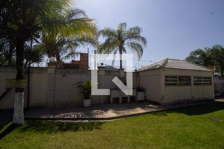 Casa de condomínio à venda com 180m², 3 quartos e 2 vagas Casa de condomínio à venda com 180m², 3 quartos e 2 vagasÁrea Comum - Churrasqueira