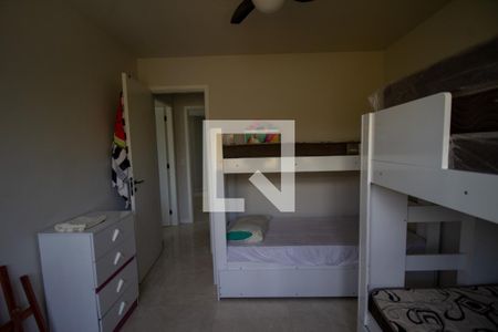 Casa de condomínio à venda com 180m², 3 quartos e 2 vagas Casa de condomínio à venda com 180m², 3 quartos e 2 vagasSuíte 3