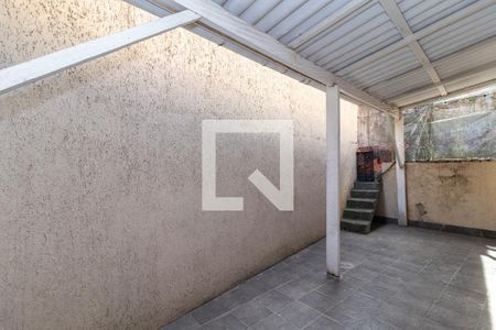 Casa à venda com 200m², 3 quartos e 2 vagasQuintal
