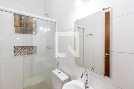 Casa à venda com 200m², 3 quartos e 2 vagasBanheiro 2