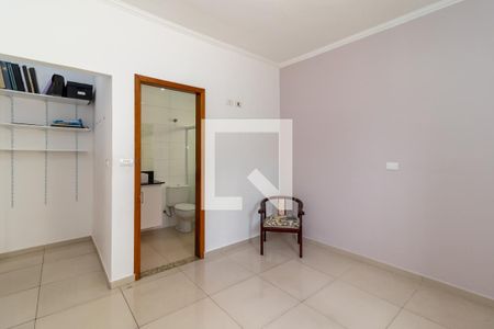 Suíte de casa para alugar com 3 quartos, 110m² em Vila Roque, São Paulo