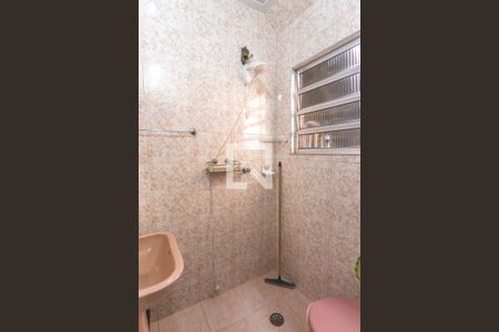 Casa à venda com 160m², 3 quartos e 2 vagas Casa à venda com 160m², 3 quartos e 2 vagasBanheiro suíte