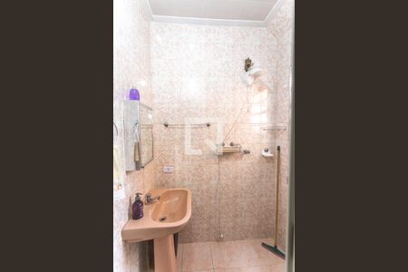 Casa à venda com 160m², 3 quartos e 2 vagas Casa à venda com 160m², 3 quartos e 2 vagasBanheiro suíte