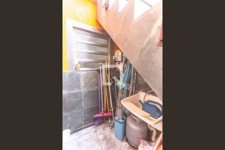 Casa à venda com 160m², 3 quartos e 2 vagas Casa à venda com 160m², 3 quartos e 2 vagasÁrea de serviço