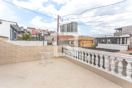 Casa à venda com 160m², 3 quartos e 2 vagas Casa à venda com 160m², 3 quartos e 2 vagasVaranda quarto