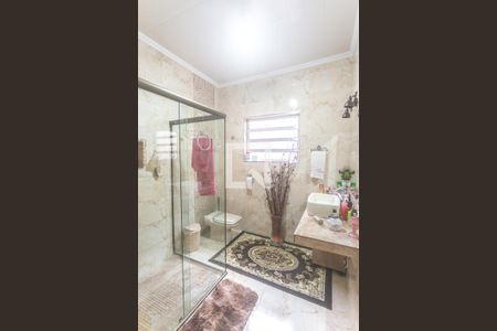 Casa à venda com 160m², 3 quartos e 2 vagas Casa à venda com 160m², 3 quartos e 2 vagasBanheiro social