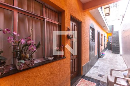 Casa à venda com 160m², 3 quartos e 2 vagas Casa à venda com 160m², 3 quartos e 2 vagasQuintal