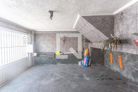 Casa à venda com 160m², 3 quartos e 2 vagas Casa à venda com 160m², 3 quartos e 2 vagasGaragem