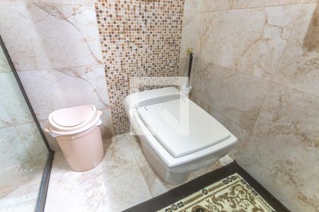 Casa à venda com 160m², 3 quartos e 2 vagas Casa à venda com 160m², 3 quartos e 2 vagasVaso