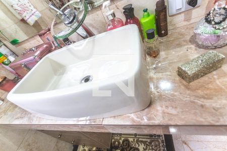 Casa à venda com 160m², 3 quartos e 2 vagas Casa à venda com 160m², 3 quartos e 2 vagasPia