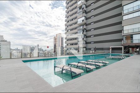 Studio para alugar com 31m², 1 quarto e sem vaga Studio para alugar com 31m², 1 quarto e sem vagaPiscina