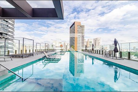 Studio para alugar com 31m², 1 quarto e sem vaga Studio para alugar com 31m², 1 quarto e sem vagaPiscina