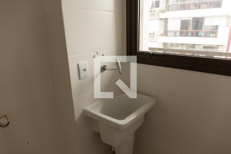 Apartamento à venda com 70m², 2 quartos e 1 vaga Apartamento à venda com 70m², 2 quartos e 1 vagaÁrea de Serviço