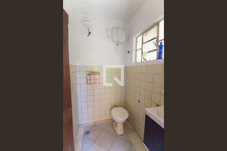 Banheiro de casa para alugar com 1 quarto, 40m² em Vila Norma, São Paulo