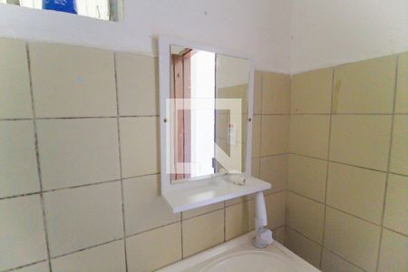 Banheiro de casa para alugar com 1 quarto, 40m² em Vila Norma, São Paulo