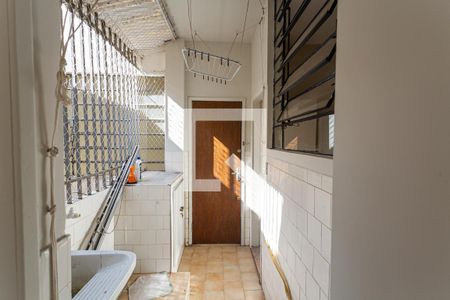 Apartamento à venda com 140m², 3 quartos e 1 vagaÁrea de Serviço