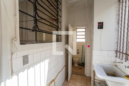 Apartamento à venda com 140m², 3 quartos e 1 vagaÁrea de Serviço