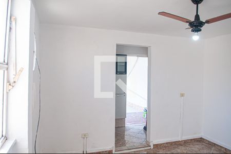 sala de casa para alugar com 2 quartos, 70m² em Curicica, Rio de Janeiro