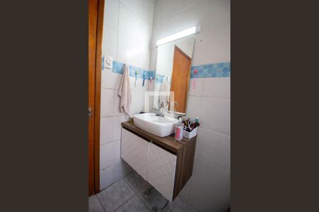 Casa à venda com 200m², 3 quartos e sem vagaBanheiro