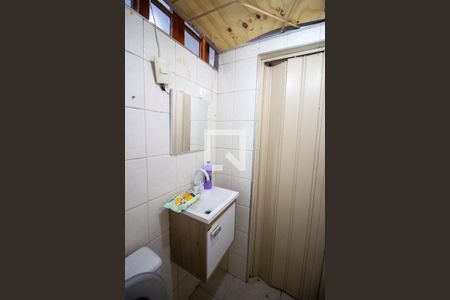 Casa à venda com 200m², 3 quartos e sem vagaBanheiro de Serviço