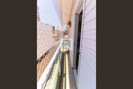 Casa de condomínio à venda com 125m², 3 quartos e 2 vagas Casa de condomínio à venda com 125m², 3 quartos e 2 vagasSacada