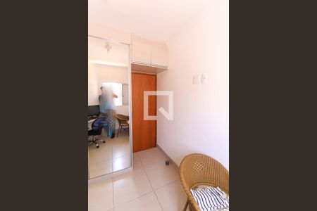 Casa de condomínio à venda com 125m², 3 quartos e 2 vagas Casa de condomínio à venda com 125m², 3 quartos e 2 vagasQuarto 2