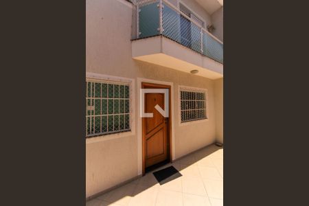 Casa de condomínio à venda com 125m², 3 quartos e 2 vagas Casa de condomínio à venda com 125m², 3 quartos e 2 vagasPorta