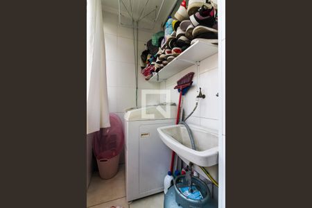 Apartamento à venda com 54m², 2 quartos e 1 vaga Apartamento à venda com 54m², 2 quartos e 1 vagaÁrea de Serviço