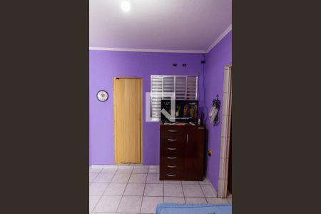 Casa à venda com 188m², 4 quartos e 2 vagasQuarto de Serviço