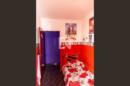 Casa à venda com 188m², 4 quartos e 2 vagasQuarto 2