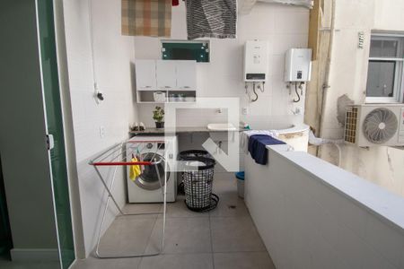 Apartamento à venda com 275m², 3 quartos e 1 vaga Apartamento à venda com 275m², 3 quartos e 1 vagaÁrea de Serviço