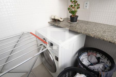 Apartamento à venda com 275m², 3 quartos e 1 vaga Apartamento à venda com 275m², 3 quartos e 1 vagaÁrea de Serviço