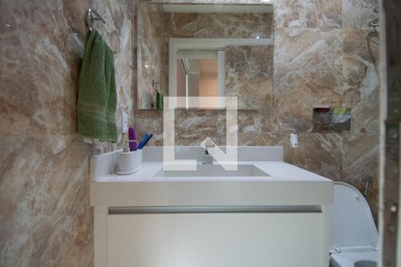 Apartamento à venda com 275m², 3 quartos e 1 vaga Apartamento à venda com 275m², 3 quartos e 1 vagaBanheiro Social