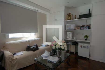 Apartamento à venda com 275m², 3 quartos e 1 vaga Apartamento à venda com 275m², 3 quartos e 1 vagaQuarto de Escritório