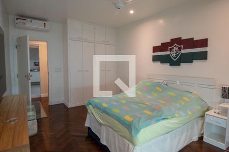 Apartamento à venda com 275m², 3 quartos e 1 vaga Apartamento à venda com 275m², 3 quartos e 1 vagaQuarto 2
