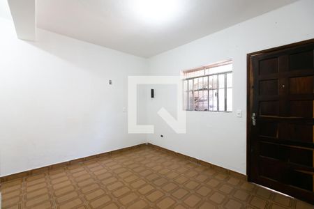 Sala de casa para alugar com 3 quartos, 100m² em Jardim Mimar, São Paulo