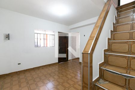 Sala de casa para alugar com 3 quartos, 100m² em Jardim Mimar, São Paulo