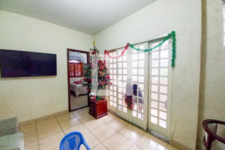 Casa para alugar com 105m², 3 quartos e 4 vagasSala