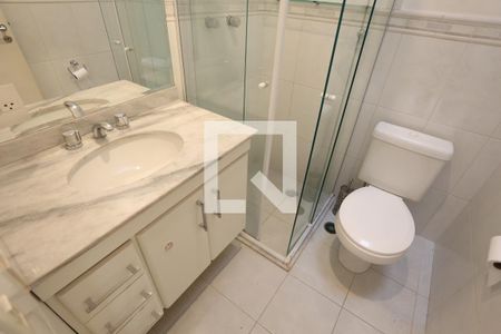 Casa de condomínio para alugar com 110m², 2 quartos e 2 vagasBanheiro