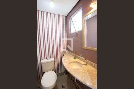 Lavabo de casa de condomínio para alugar com 2 quartos, 110m² em Cangaíba, São Paulo
