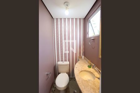 Lavabo de casa de condomínio para alugar com 2 quartos, 110m² em Cangaíba, São Paulo