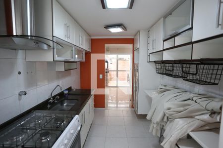 Casa de condomínio para alugar com 110m², 2 quartos e 2 vagasCozinha